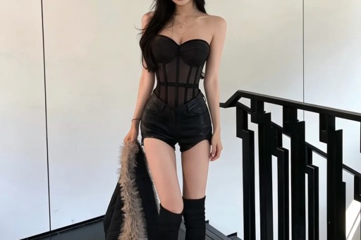 从老街到网红地 新华街夜市靠直播“火出圈”